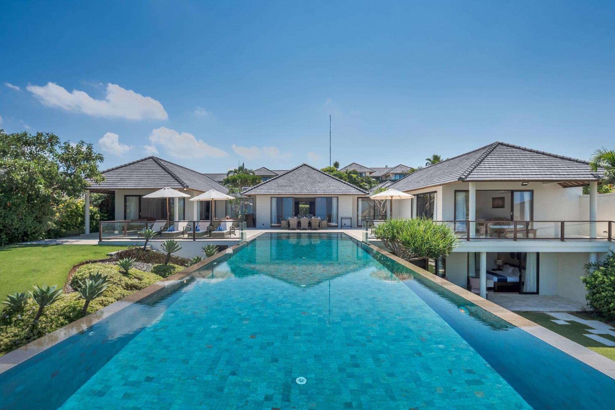 Отель Karang Saujana Улувату Экстерьер фото